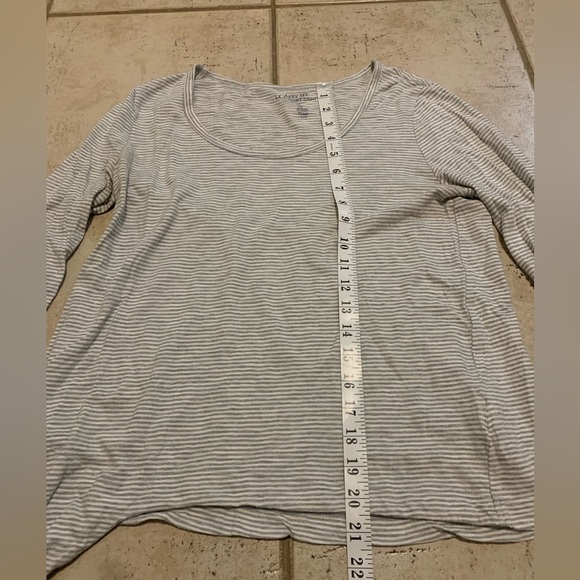 Gap Easy Tee Striped Long Sleeve T-Shirt - Gray & White - Size S - Picture 6 of 6